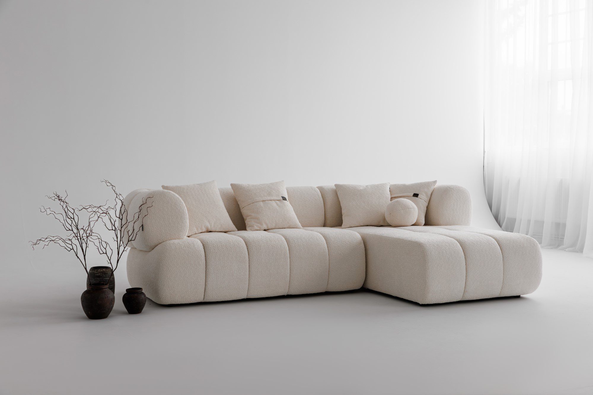 Canapea Modulară Allure — Configurabilă și Elegantă