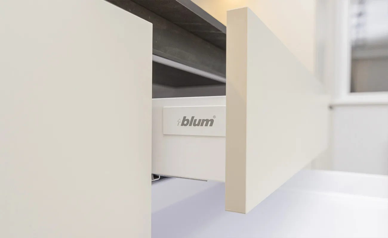 фурнитура Blum